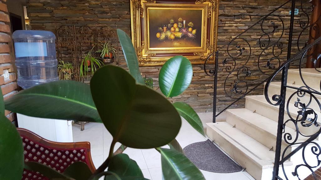 Hotel Livia Tirana Eksteriør billede