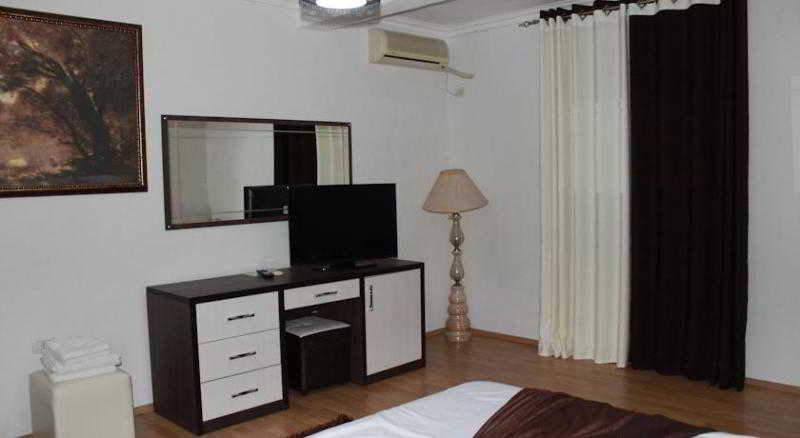 Hotel Livia Tirana Eksteriør billede